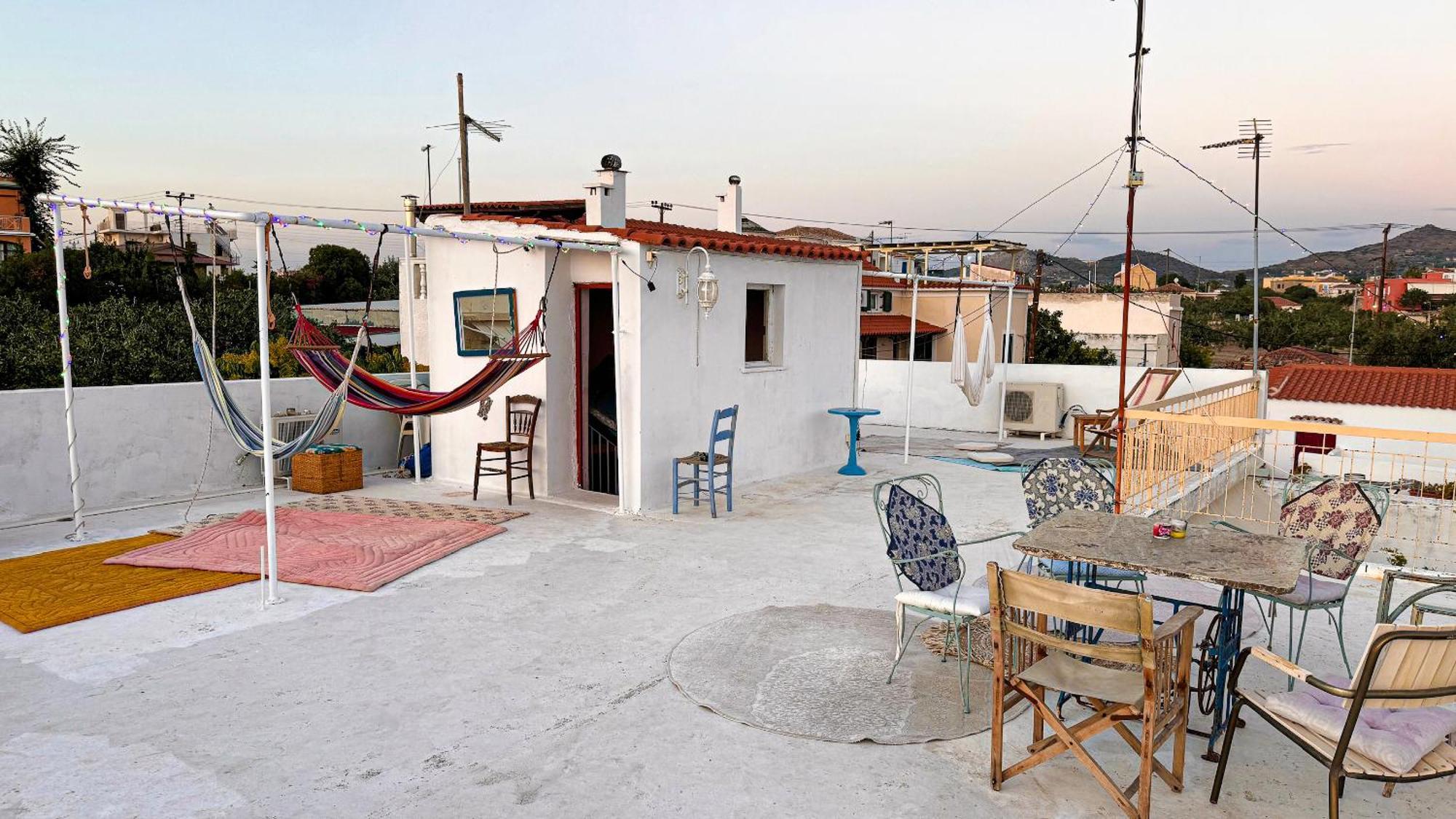 Appartement Vue Sur Mer Soul Family, Egine Aegina Exterior foto